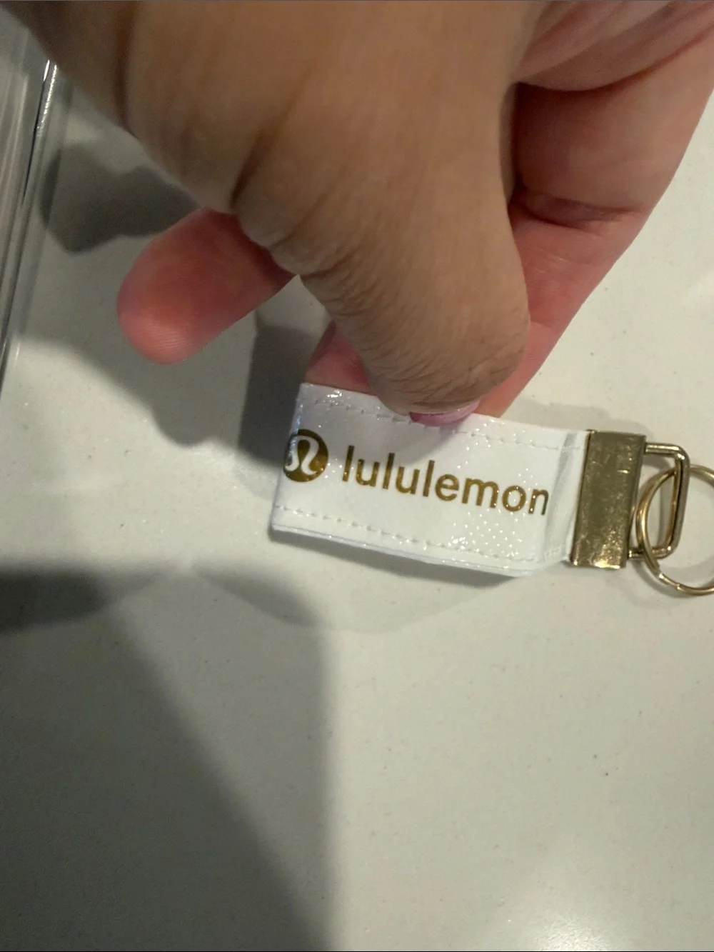 lululemon White handmade and Gold Logo Key Fob(4: white and gold with gold clip)